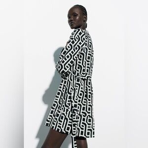 Zara Geometric Print Linen Dress with tie-waist - Size XS